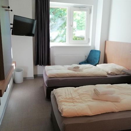 Gastehaus An Der Messe Hotel Хамбург Екстериор снимка