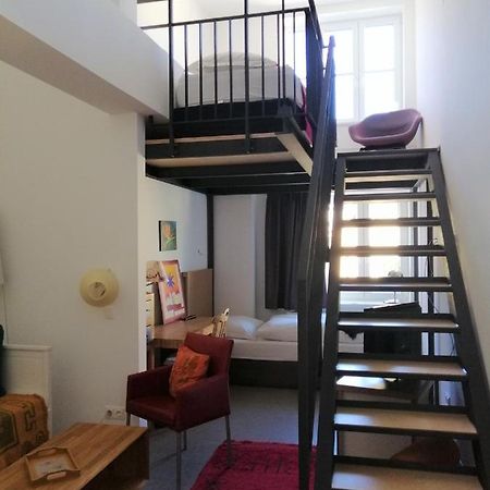 Gastehaus An Der Messe Hotel Хамбург Екстериор снимка