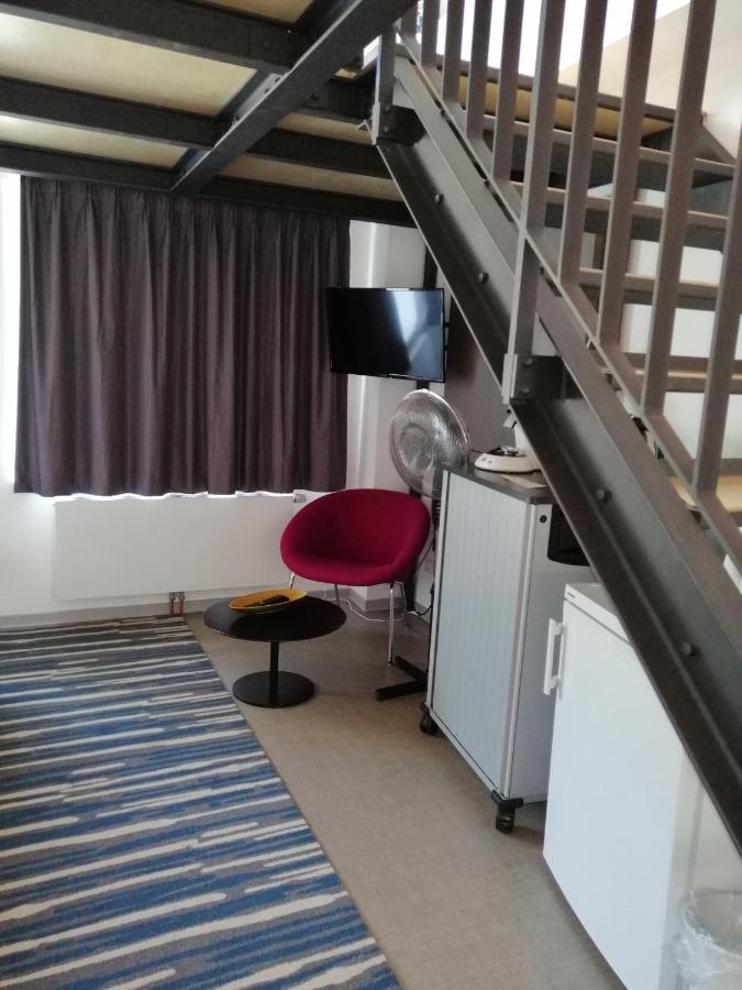 Gastehaus An Der Messe Hotel Хамбург Екстериор снимка